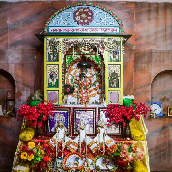 Vrindavan - Gokul - Rawal - Giriraj Ji