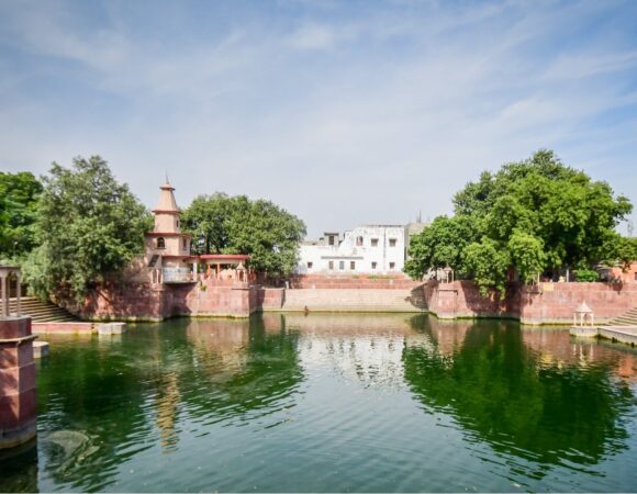 3 Days Barsana (2 days) - Kaman Tour Package