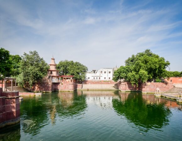 2 Days Vrindavan - Barsana - Nandgaon Tour Package
